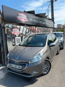 PEUGEOT 208 1.4 e-HDi S&S 68CH BVA CT OK