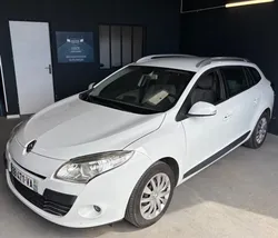 RENAULT MÉGANE 3 1,9 DCI 130 ch CT OK KIT DISTRIBUTION NEUF 4 pneus neufs