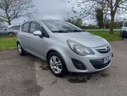 OPEL CORSA 1.4 90 ch Essentia