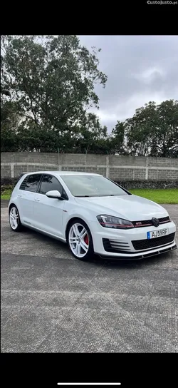 VW Golf 7 GTI Performance