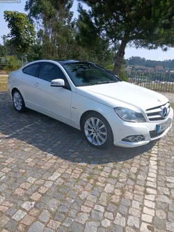 Mercedes-Benz C 180 misto