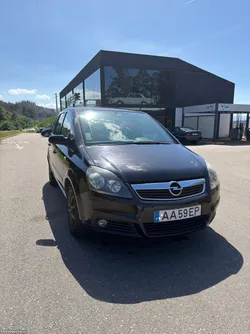 Opel Zafira 1.9CDTi 7 Lugares