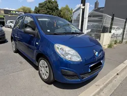 Renault TWINGO II 1.2 16V 75CH DYNAMIQUE