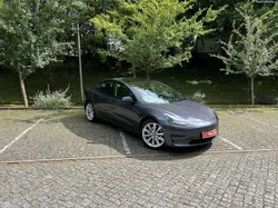 Tesla Model 3 Standard