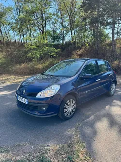 Renault Clio 3 1.2 Essence 75 ch