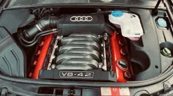 Audi S4 4.2 V8 quattro