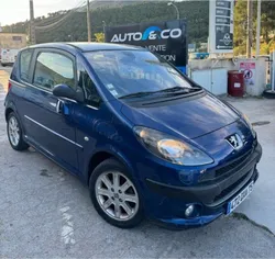 Peugeot 1007 sporty/1e main/faible km/boite manuelle/1.6 109cv/kit de distribution neuf