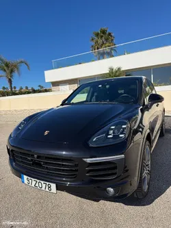 Porsche Cayenne Platinum Edition