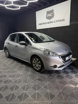 PEUGEOT 208 II 1.4 HDI 68 ch TVA RECUPERABLE