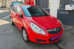 Opel Corsa 1.2 80 easytronic automatique