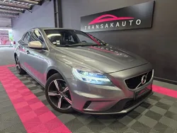 VOLVO V40 T2 122 R-Design - INTERIEUR CUIR ALCANTARA / CHÂSSIS SPORT
