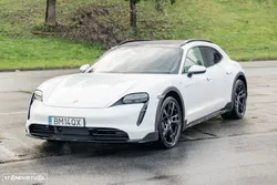 Porsche Taycan Cross Turismo 4