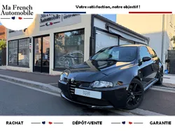 ALFA ROMEO 147 GTA - 3.2 i V6 Busso 250ch - BOITE MANUELLE 6 - SUIVI ENTRETIEN - SIEGES CUIR / CHAUFFANTS - ALARME - BLUETOOTH - SYSTEME AUDIO FOCAL - EMBRAYAGE OK - VOLANT MULTIFONCTIONS - COLLECTION