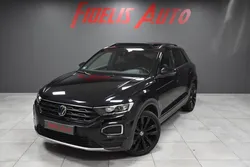 Volkswagen T-Roc SPORT 190CH DSG7 4MOTION • TOIT PANO ATTELAGE KEYLESS DIGITAL COCKPIT