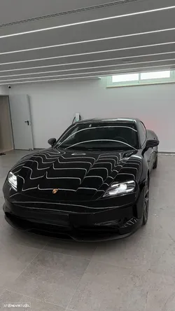 Porsche Taycan Standard