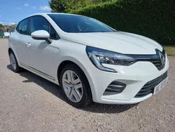 Clio v ste 1.5 dci 100 business gps 2 places 30221 kms garantie 12 mois partout en france