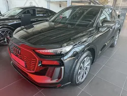 AUDI Q6 e-tron 251 ch 83 kWh S line