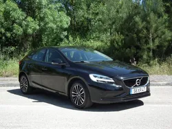 Volvo V40 2.0 D3 Momentum