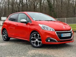Peugeot 208, Style de 2018 citadine compacte et économique