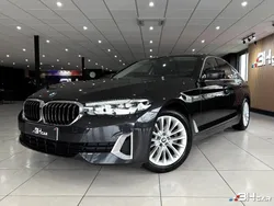 Bmw Serie 5 🚀 520I BERLINE 184 CH LUXURY BVA8 2022 GARANTIE 1 AN / 520 I