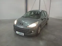 Peugeot 207 1.4 VTI 95 CH - Garantie 12 mois