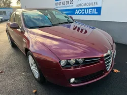 Alfa Romeo Alfa 159 1.9 JTDM 120 cv Distinctive premiere main