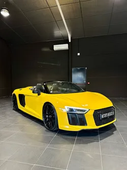 Audi r8 v10+ spyder 610 cv