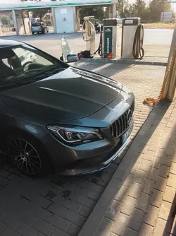 Mercedes-Benz CLA 220 220 D
