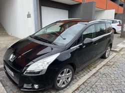 Peugeot 5008 2.0HDI 150cv