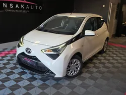 TOYOTA AYGO PRO MC18 1.0 VVT-i x-play x-app