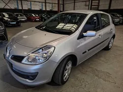 Renault Clio III 1.5 dCi 105ch FAP Privilège 5p