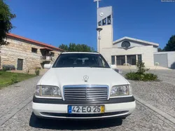 Mercedes-Benz C 220 TD