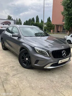 Mercedes-Benz GLA 200