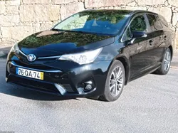 Toyota Avensis 1.6 D-4D- Com Garantia