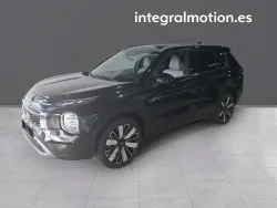 MITSUBISHI Outlander PHEV Kaiteki 4WD