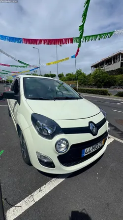 Renault Twingo Dynamique 1.2 16v 75cv ECO2