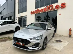 Ford Focus 1.0 Ecoboost MHEV ST-Line X 125