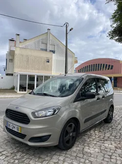 Ford Tourneo Courrier 1.5dti