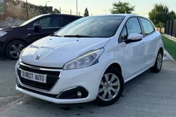 Peugeot 208 active 1.6 BHDi 100 / Gros entretien Peugeot effectuer