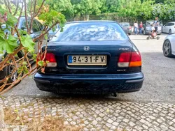 Honda Civic 1.5i LS
