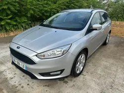 FORD FOCUS III Turnier 1.6 TDCi 115 ch Diesel