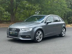 AUDI A3 Série 3 Sportback 1.6 TDi 16V FAP S&S 110ch « S Line »