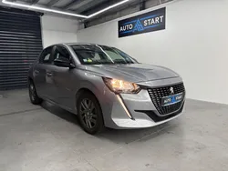 Peugeot 208 Active Pack/SUIVI PEUGEOT/1ère MAIN/5 PLACES/CARPLAY/RADAR/MAINTIEN DES VOIES/