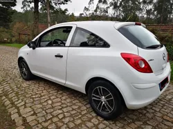 Opel Corsa cdti nacional 5 lugares ac