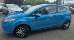 Ford fiesta 1l25 essence 60 CV