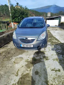 Opel Meriva 2011
