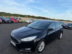 Ford Focus 1l Eco, Boost 125ch boîte six Titanium 99000 km garantie 15 mois