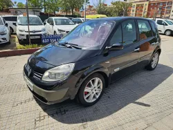RENAULT Scenic Grand Scénic 1.9dCi Confort Authentique