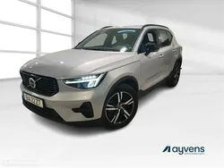Volvo XC 40 1.5 T2 Plus Dark Auto