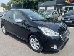 Peugeot 208 GENERATION-I 1.2 PURETECH 80 STYLE